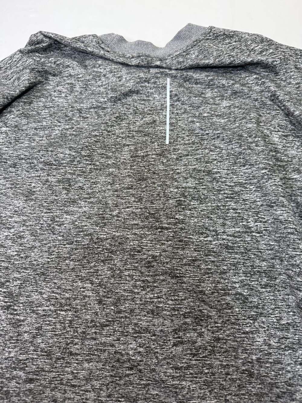 Nike Running Dri-Fit Gray Space Dye Long Sleeve Thumbhole Shirt Size Small - Picture 7 of 7
